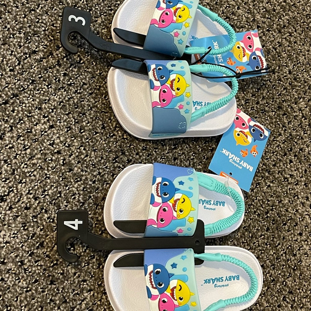 Baby shark sandals unisex